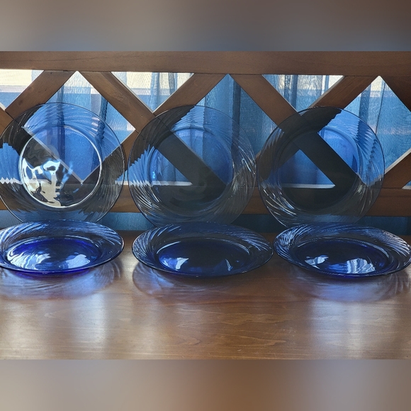 Vintage Avon & Pyrex Cobalt Blue Glass Dinnerware Set - Picture 2 of 16